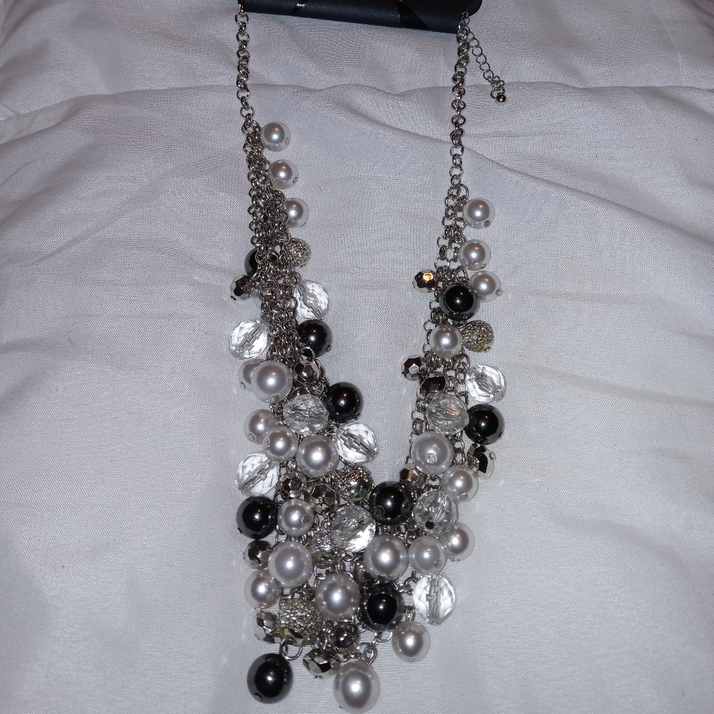 New York & Company Statement Necklace
